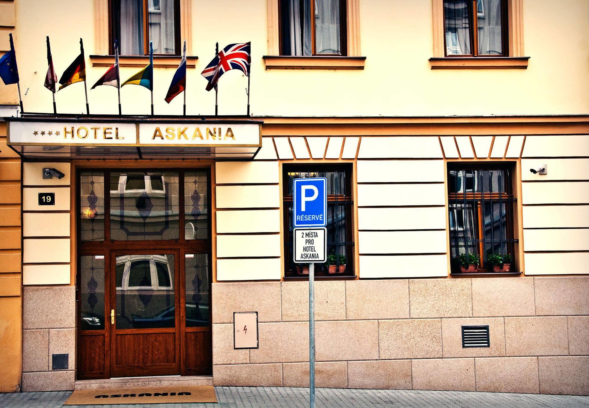 Hotel Askania Praag Buitenkant foto